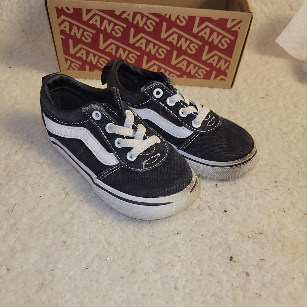 Vans Toddler Old Skool Black White Lace-Up Sneakers Shoes Size 7